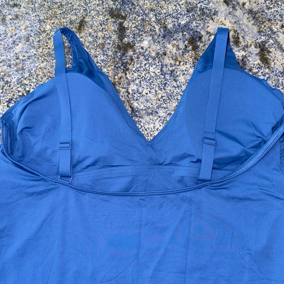 Everlane Women's Blue One-Piece Swimsuit - Picture 6 of 7